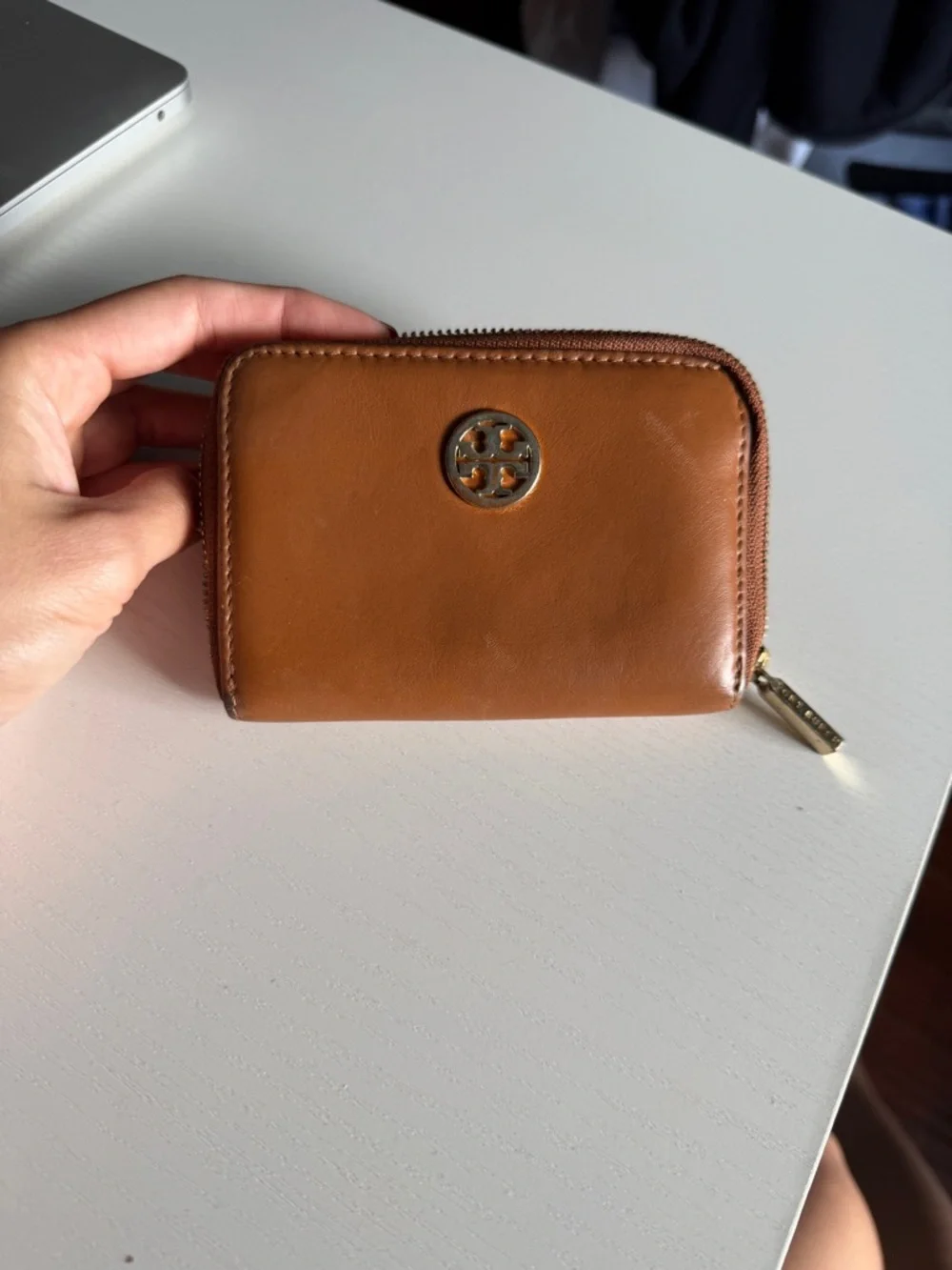 Tory Burch Cognac Leather Zip Card Case with Key Ring - Picture 4 of 7